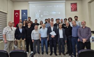 DÜZCE ÜNİVERSİTESİ ORMAN FAKÜLTESİNDE MESLEĞİN GELECEĞİNİ KONUŞTUK